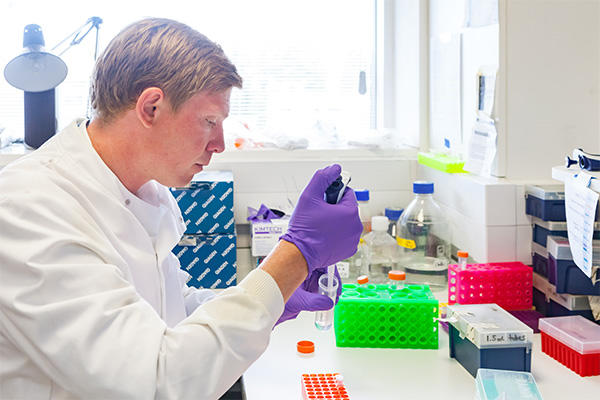 Dr Matt Clarke in the lab.jpg